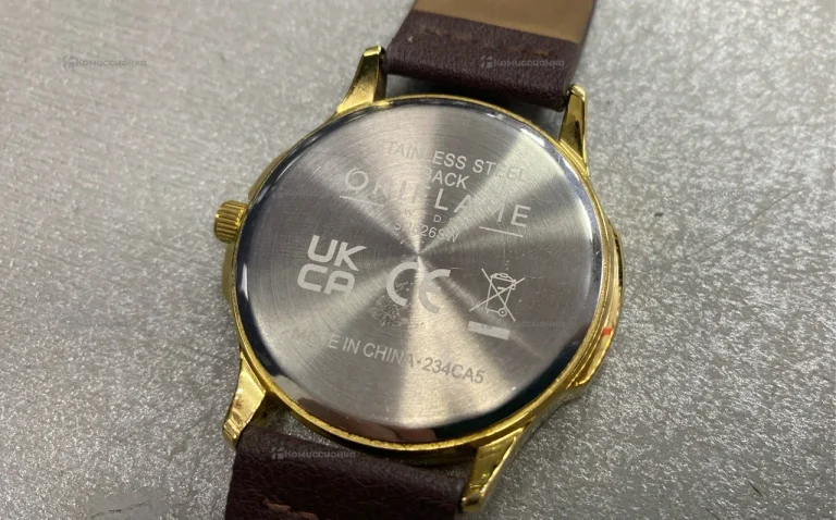 Часы Oriflame Quartz