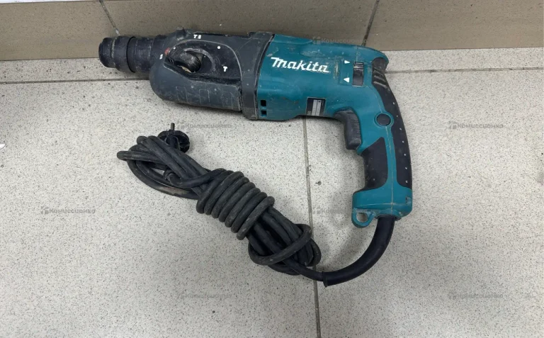 Перфоратор makita HR2470