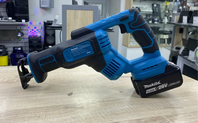 Lithium Electric Saber Saw