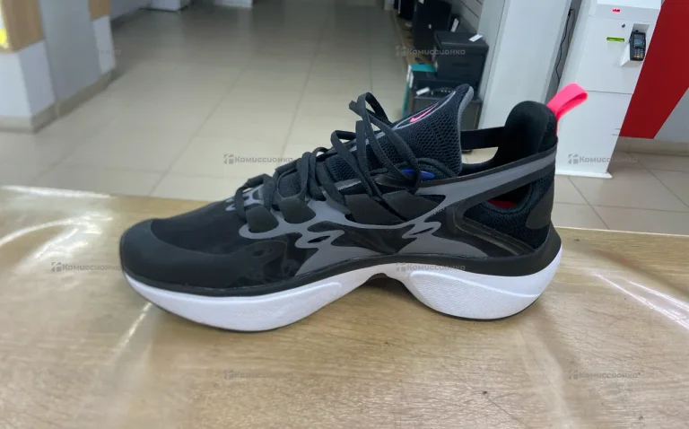 Кроссовки Nike DimSix 44