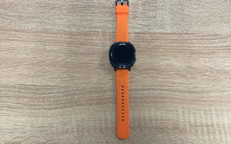 Часы  Samsung gear sport