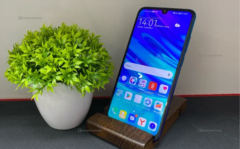 Huawei P smart 2019 3/32 ГБ