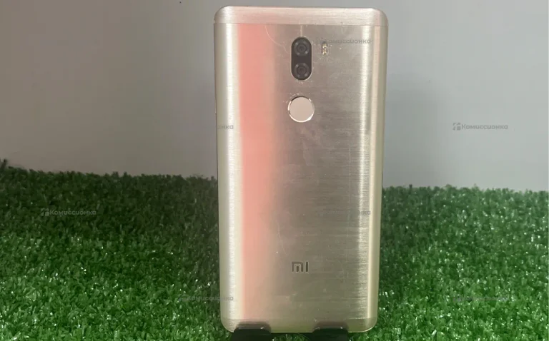 Xiaomi Mi 5s Plus 4/64 ГБ