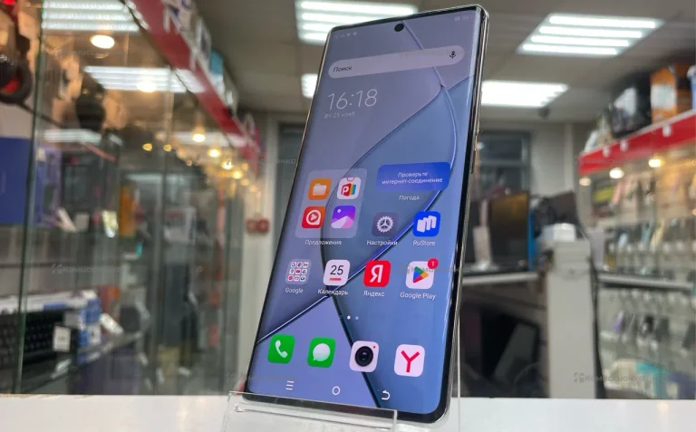 Tecno Spark 20 Pro+ 8/256 ГБ