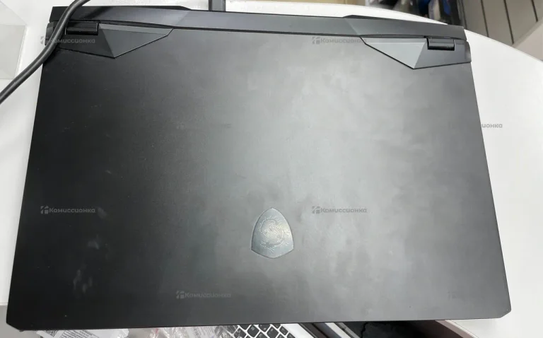 Ноутбук  MSI Vector GP76