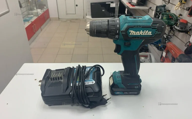 Дрель Шуруповерт Makita DF333D