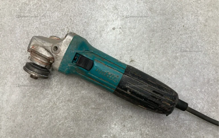 ушм makita Ga5030R