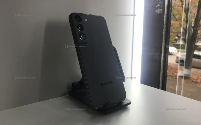 Samsung Galaxy S22 8/128 ГБ