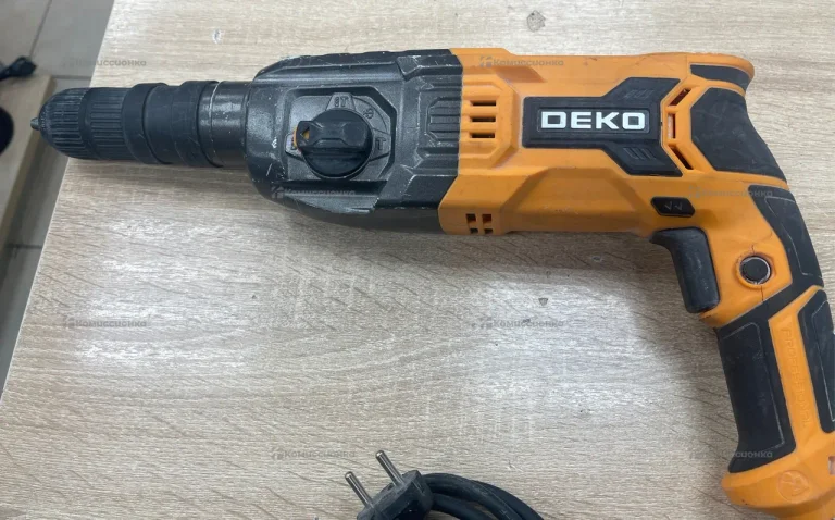 перфоратор DKH1350