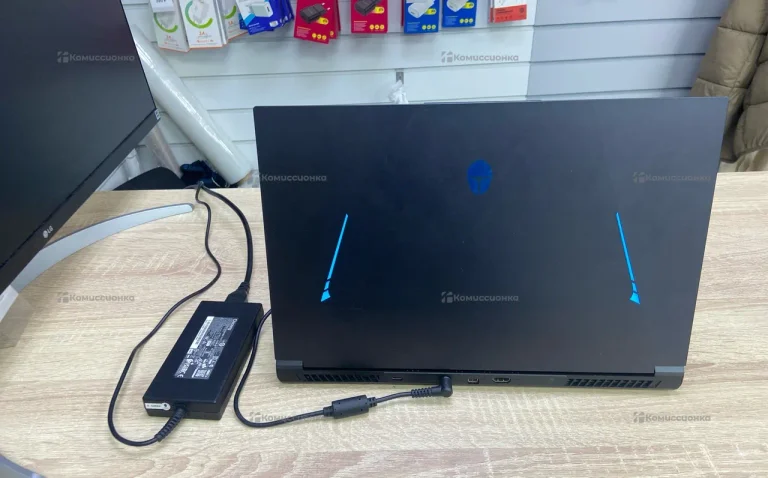 Ноутбук  thunderobot 911s core d