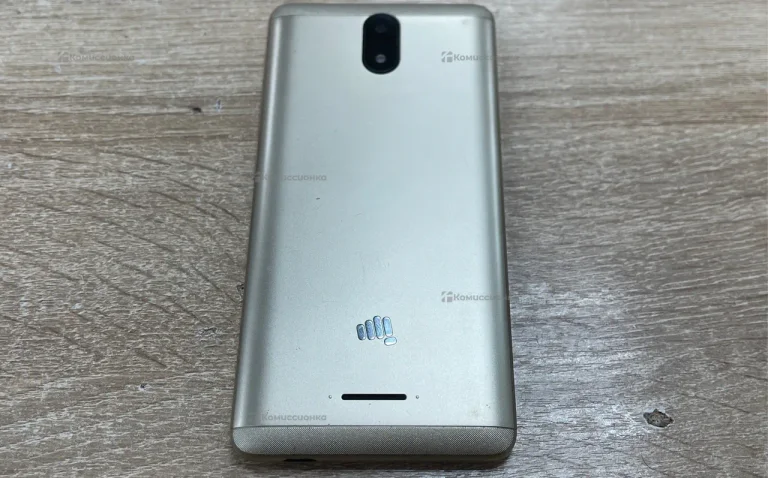 Micromax Canvas Blaze 4G Q400 1/8 ГБ