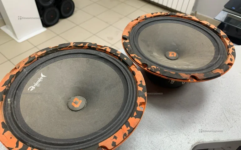 Колонки DLaudio Barracuda 200