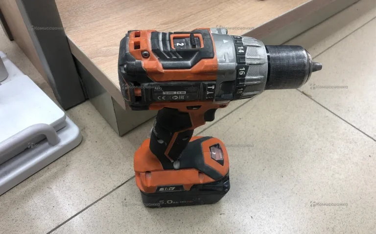 Аккумуляторная бесщеточная ударная дрель-шуруповер