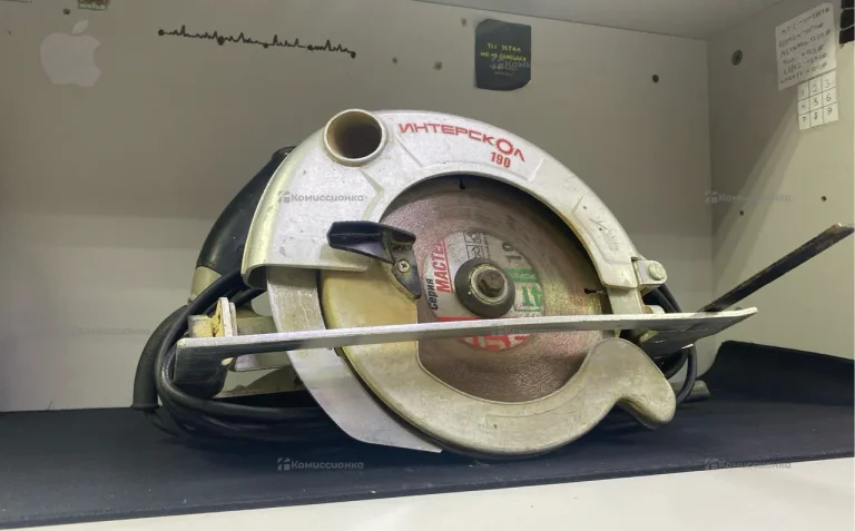 Дисковая пила Интерскол ДП-190/1600М