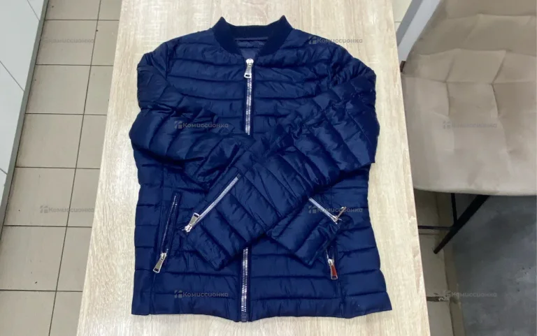 Куртка женская.46 размер