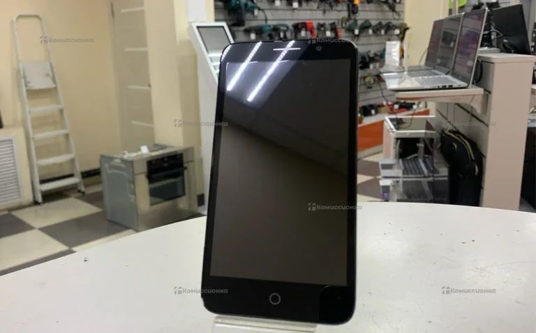 Alcatel Pop 3 1/8 ГБ