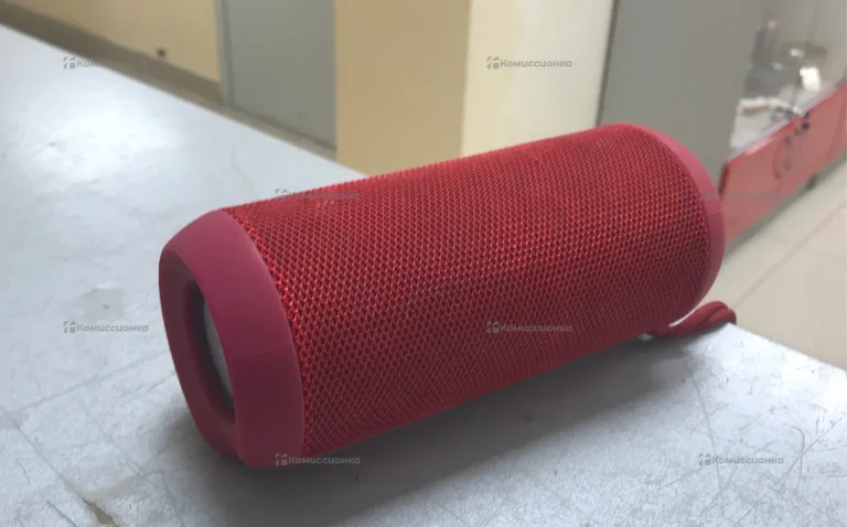 Колонка Bluetooth красная