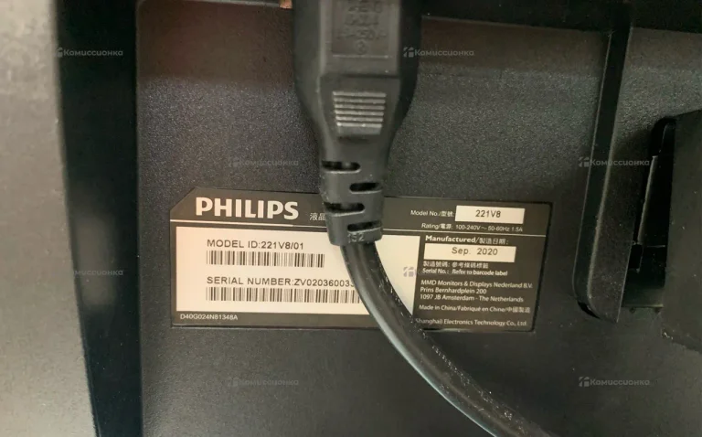 Монитор Philips 221V8