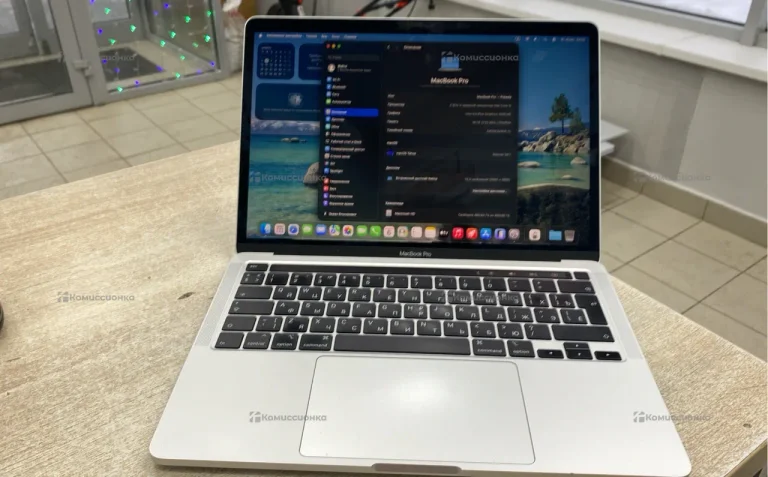 Ноутбук MACBOOK 13 pro 2020