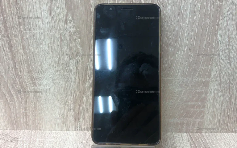 Samsung Galaxy A01 2/16 ГБ