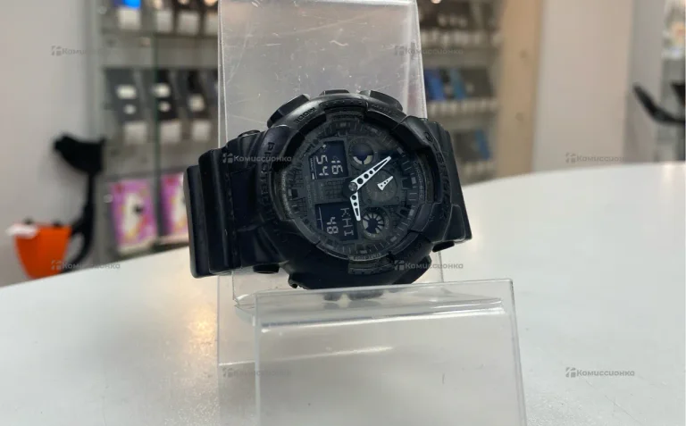 Часы Casio G-Shock GA-100