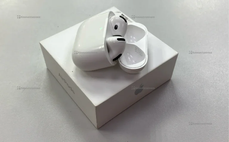Apple AirPods 4