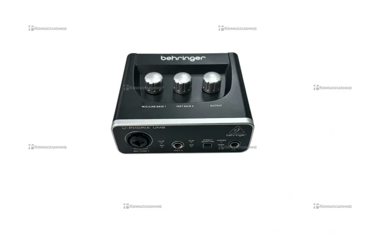 Звуковая карта Behringer u-phobia um2