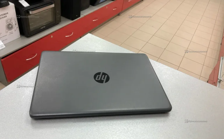 Ноутбук HP 240 G8