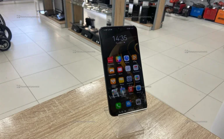 Huawei nova Y71 8/128 ГБ