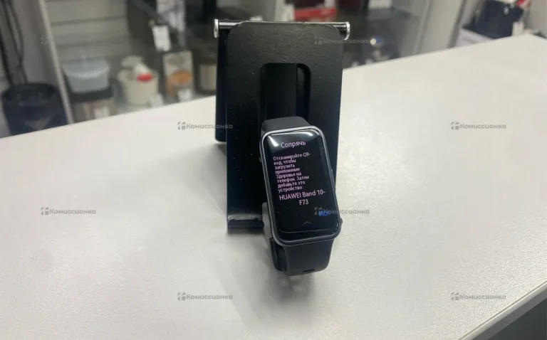 Часы Huawei band 10