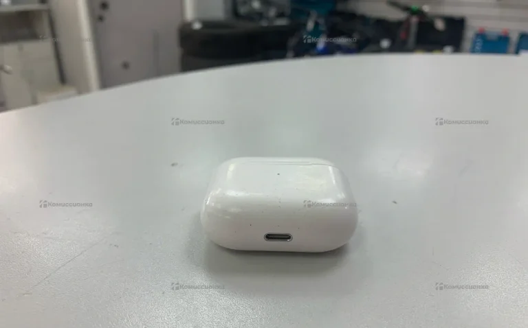 Наушники  AirPods