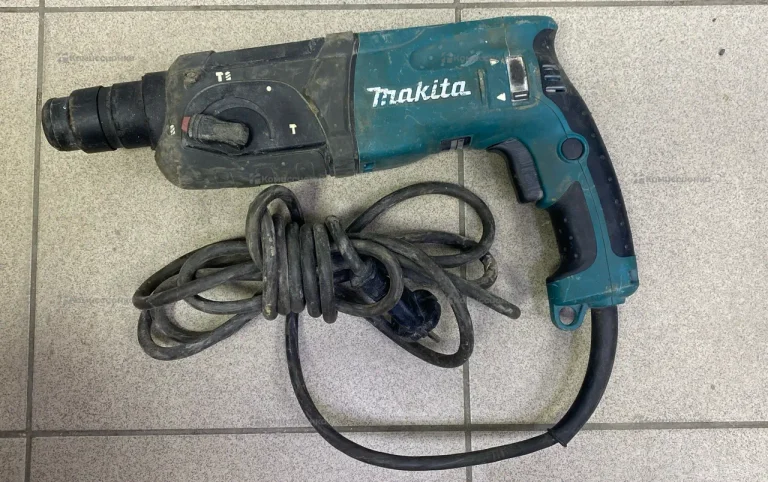 Перфоратор makita HR2470