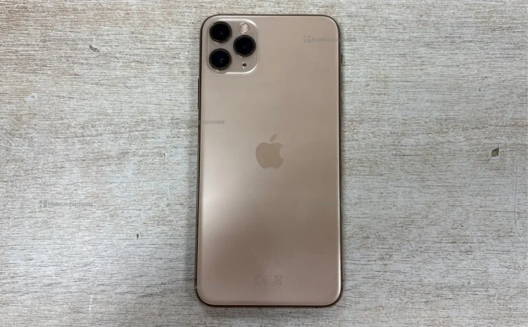 Apple iPhone 11 Pro Max 4/64 ГБ