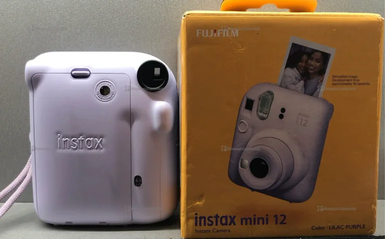 Фотоаппарат Instax mini 12