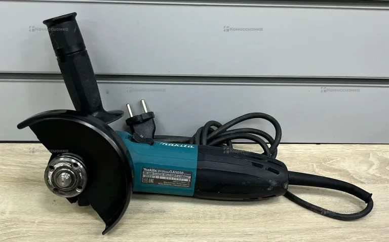 УШМ makita GA5030