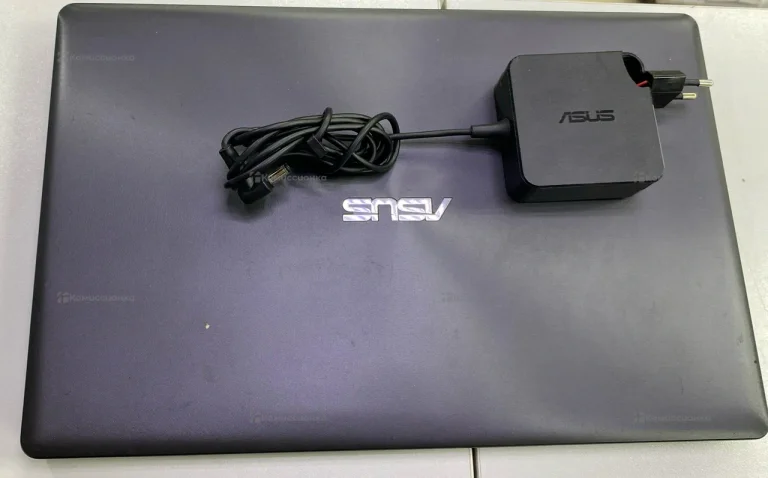 Ноутбук ASU’s GT740m