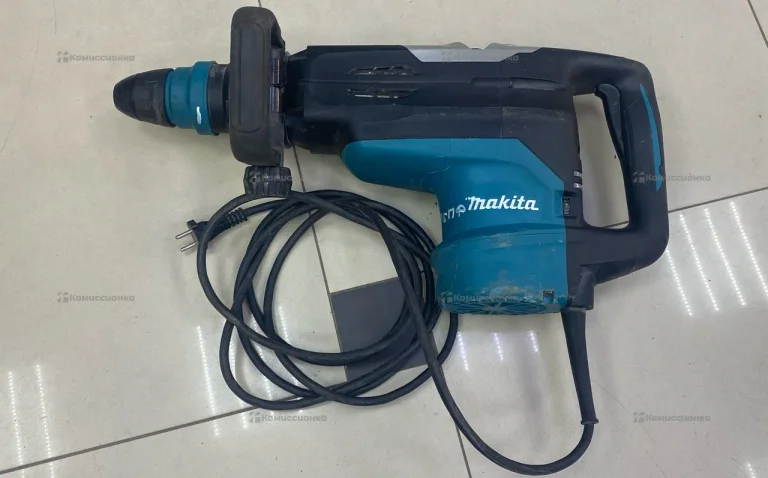 Перфоратор makita HR5202C