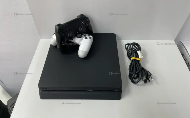 Приставка ps4 slim 1Tb