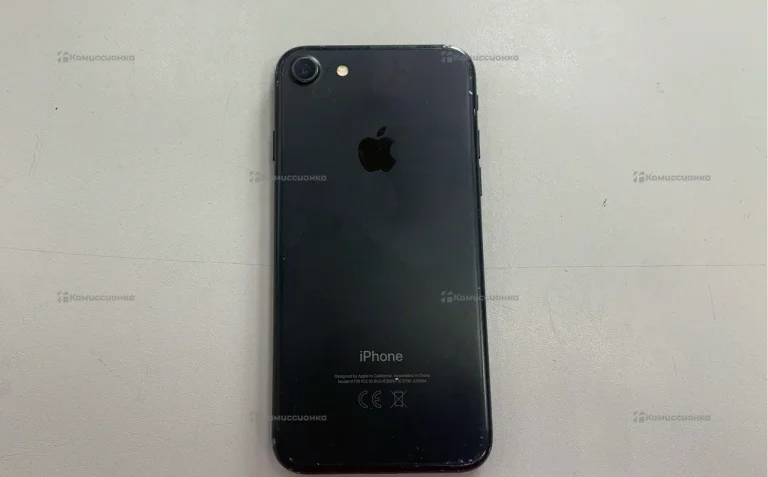 Apple iPhone 7 32 ГБ.