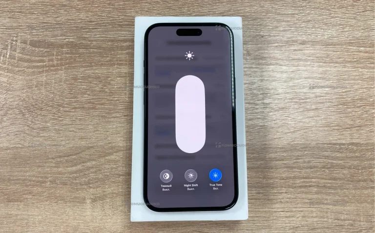 Apple iPhone 15 6/256 ГБ