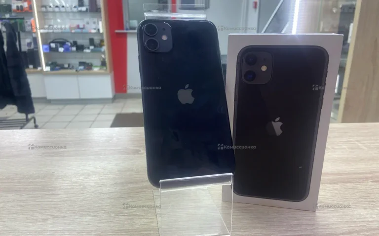 Apple iPhone 11 4/64 ГБ