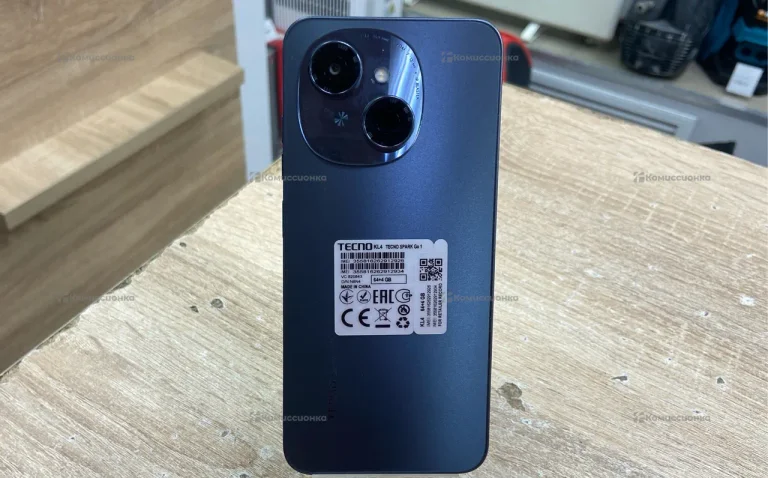 Tecno Spark Go 1 4/64 ГБ
