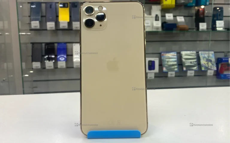 Apple iPhone 11 Pro Max 4/64 ГБ