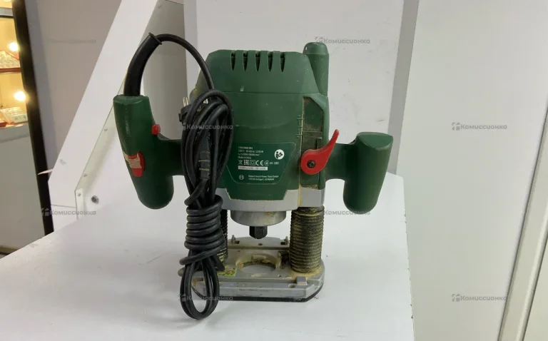 Фрезер Bosch POF 1200 AE