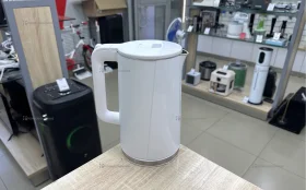 Чайник белый