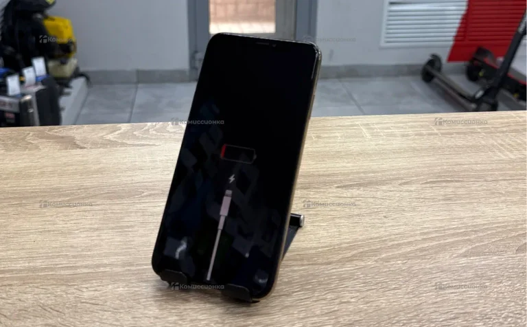 Apple iPhone XS Max 4/64 ГБ