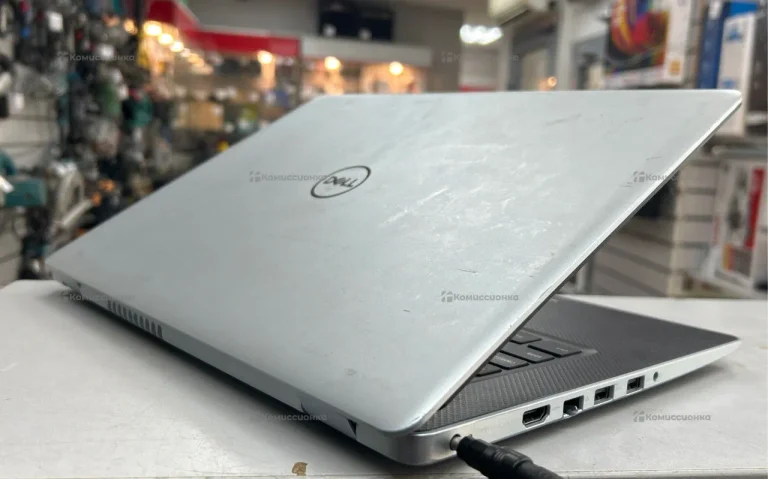 Ноутбук  Dell Vostro 3490