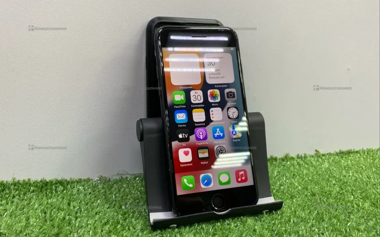 Apple iPhone 7 2/256 ГБ