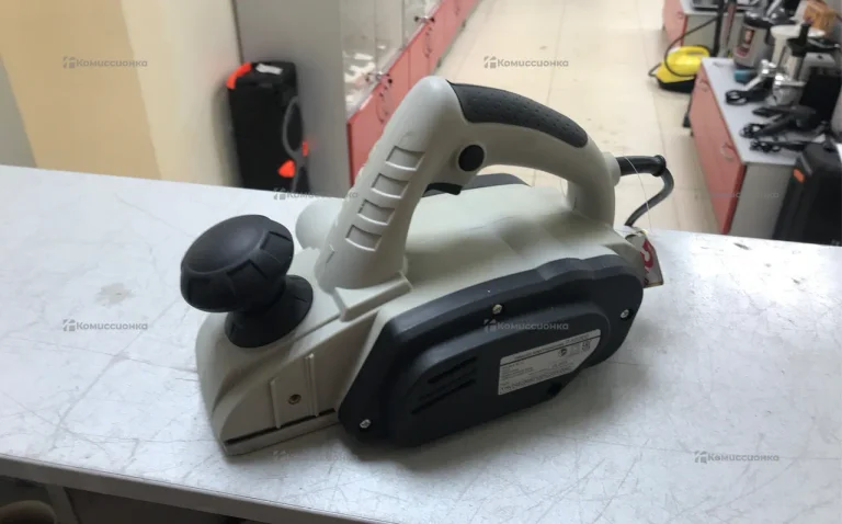 электрический рубанок P-82/800