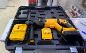 перфоратор Dewalt АКБ